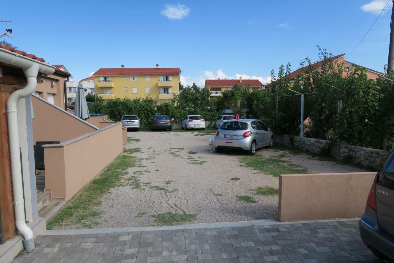 Family Apartment Baška Exterior foto