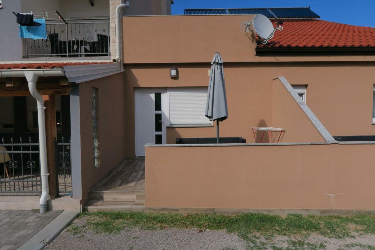 Family Apartment Baška Habitación foto